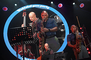 Саксофоніст Дон Брейден (США) під час виступу на 16-му міжнародному музичному фестивалі Koktebel Jazz Party