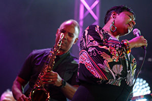 Співачка Ванесса Рубін (США) під час виступу на 16-му міжнародному музичному фестивалі Koktebel Jazz Party